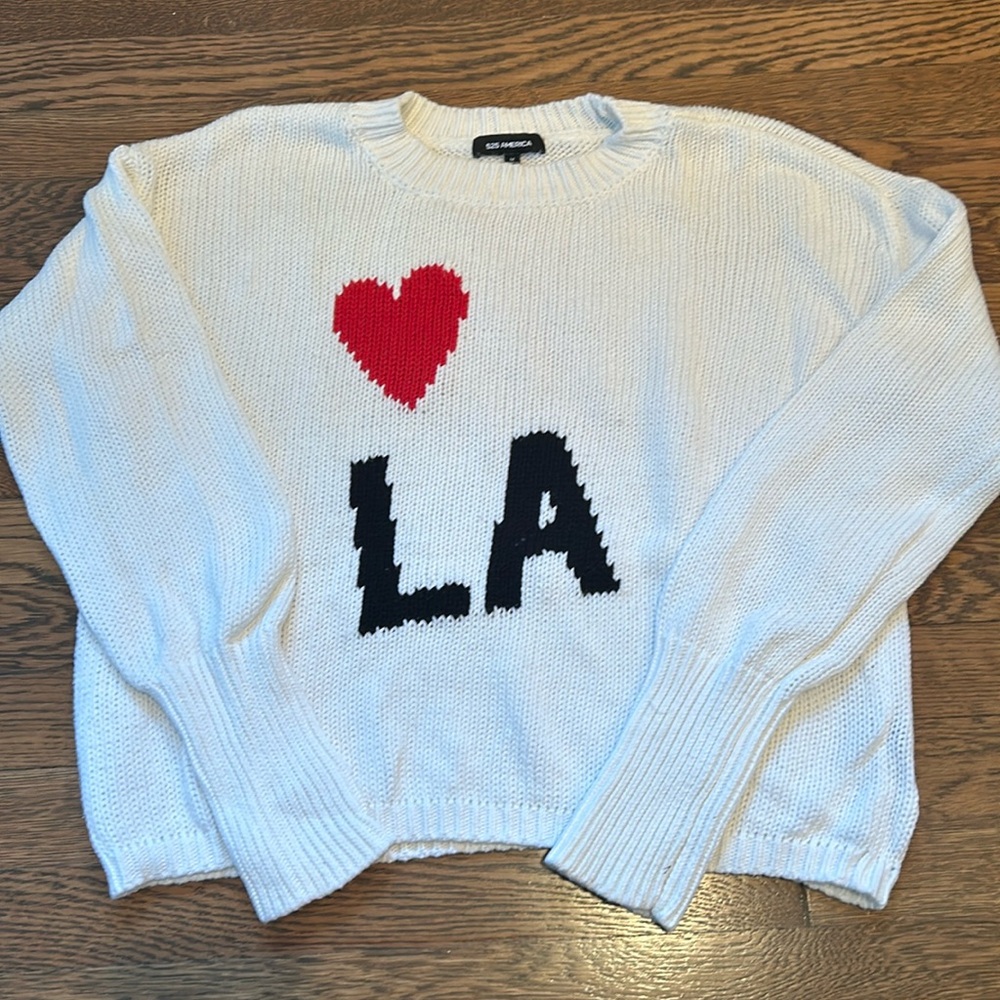 525 Sweater Size M